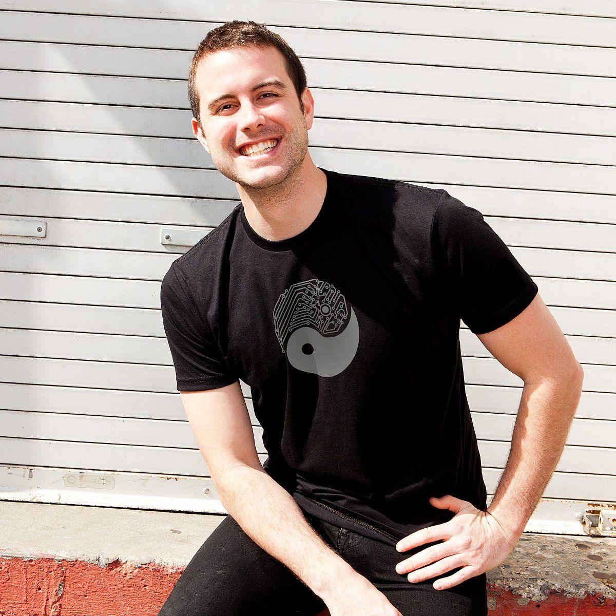 Yin Yang Tech T-Shirt-STORY SPARK